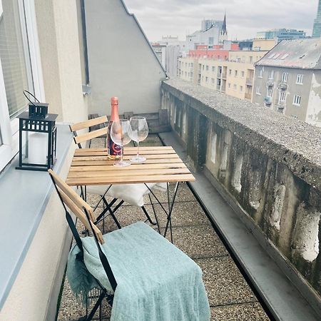 Charming Studio In The Old Town Διαμέρισμα Μπρατισλάβα Εξωτερικό φωτογραφία