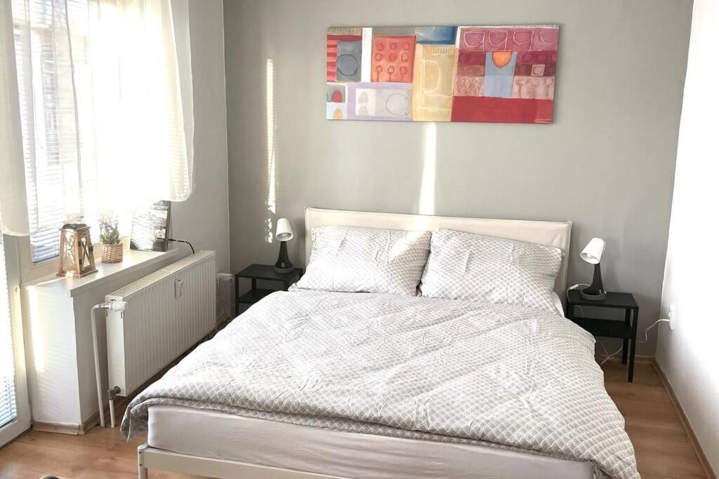Charming Studio In The Old Town Διαμέρισμα Μπρατισλάβα Εξωτερικό φωτογραφία